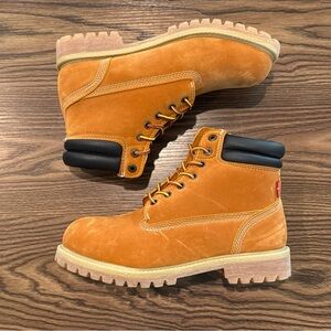 Men’s Size 8.5 LEVIS Leather Lace-up Harrison Wheat Tan Work Boots 51741011B